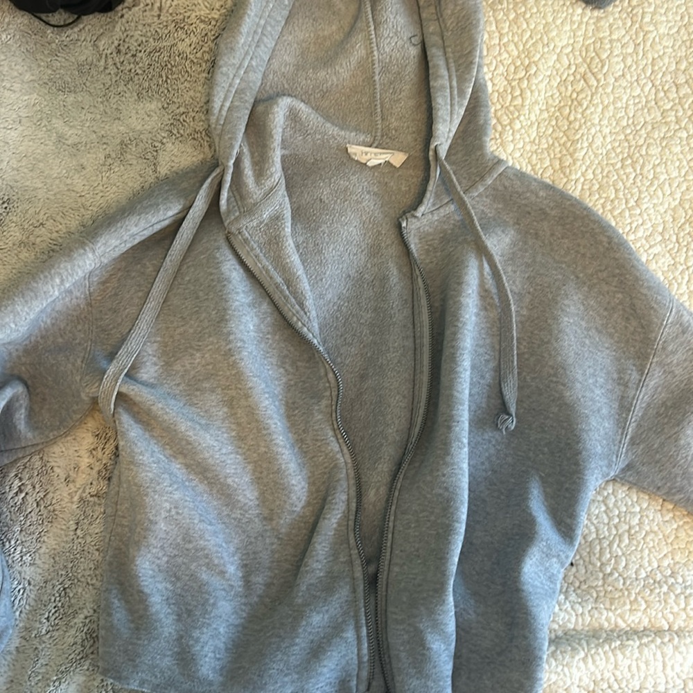 Grey cropped zip up sweatshirt from Hippie Rose